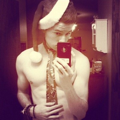 @exclusivedillon congrats on your ricky follow you really deserve it :)