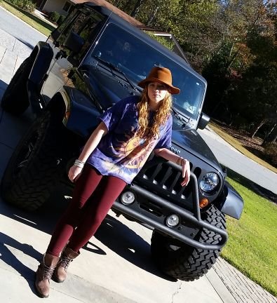 alexisprice_s's profile picture. 