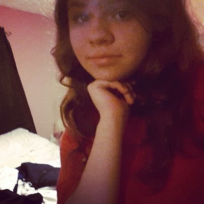 xcrystalguzman_'s profile picture. singer 
actress 
dancer 
gymnastics 
love what you do do what you love