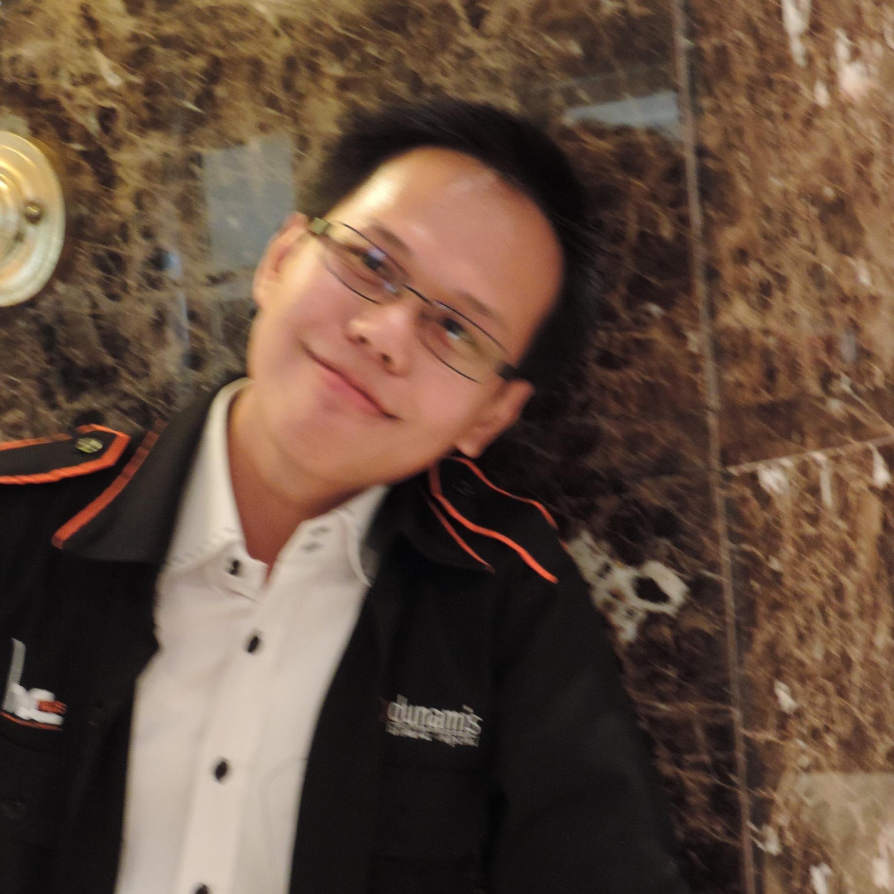 hasis_adi's profile picture. Entrepreneur, writer, worker and traveler