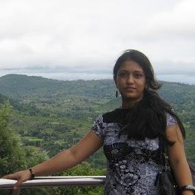 Sarnaik10's profile picture. 