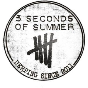 @Luke5SOS: Calum is daddy af || fan account || 0/5 which makes me want to cry ||
