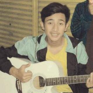 Membahagiakan pacar orang