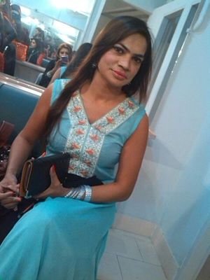 Model. Actres. Business of saloon        http://t.co/WLzYxW5zEr actres. business of saloon n beautique