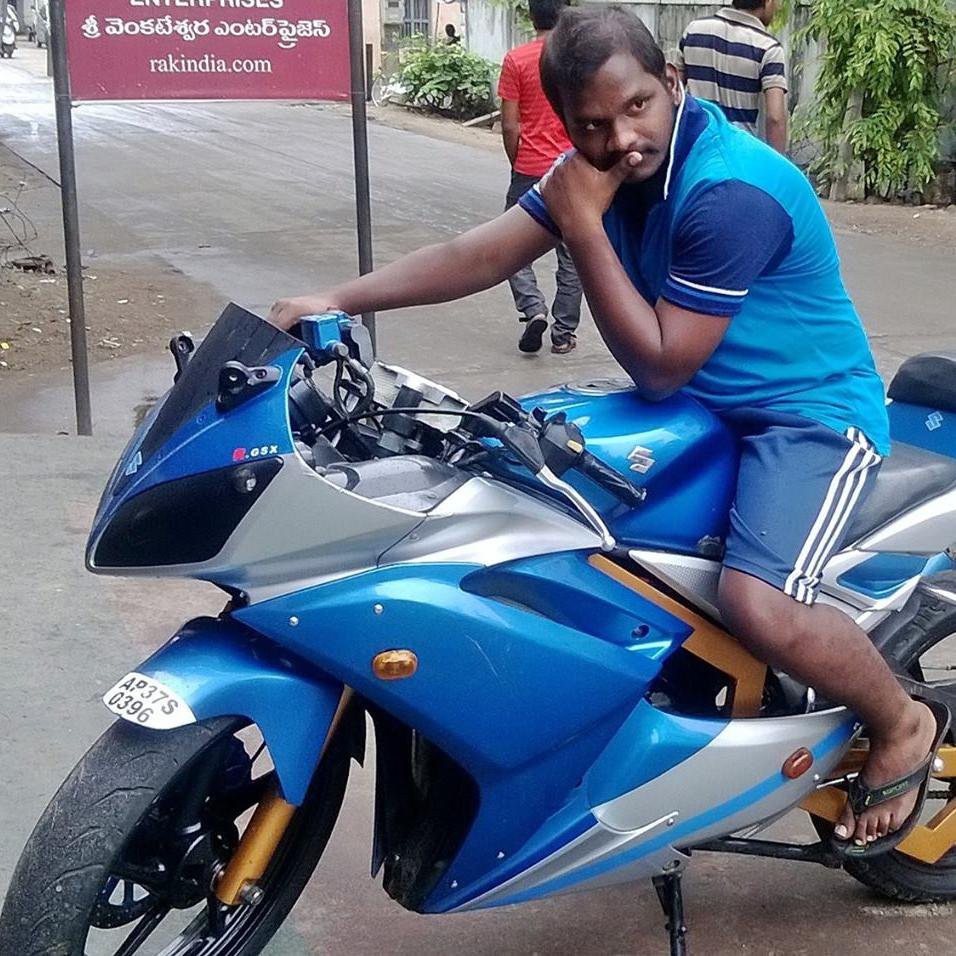 SunilJames123's profile picture. 