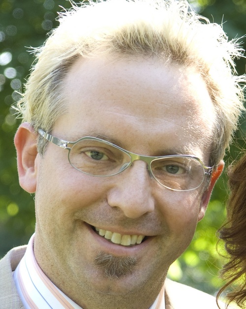 Entrepreneur, CTO, futurist. Not an asshole.