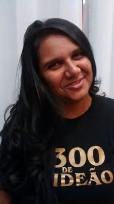 Cantora e Pregadora Nayana Frazao