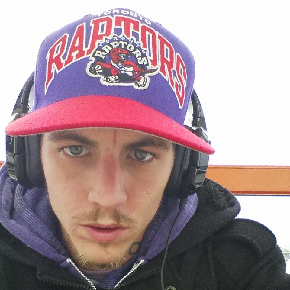 BULL3TBARRY's profile picture. Hi My name is Barry im 28  .  I love to sing and dance  . I write my own songs and record them ...