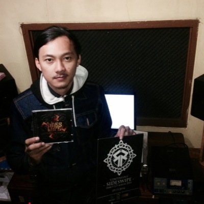 producer & audio engineering, (https://t.co/z7xLvtCAWY) & (https://t.co/LlPRY5vXRQ) @pathetichutrec @oceanflames intagram : @ocean_flames_ @ririprivanfauzan