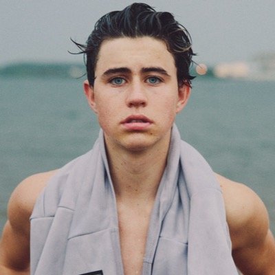 Mentally dating Nash Grier