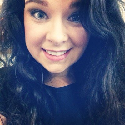 Soprano, 27, Welsh, Aspiring Opera Singer. Website: https://t.co/UwYDMs9oS1 YouTube: Ffion Perrett Facebook: Ffion Perrett - Soprano