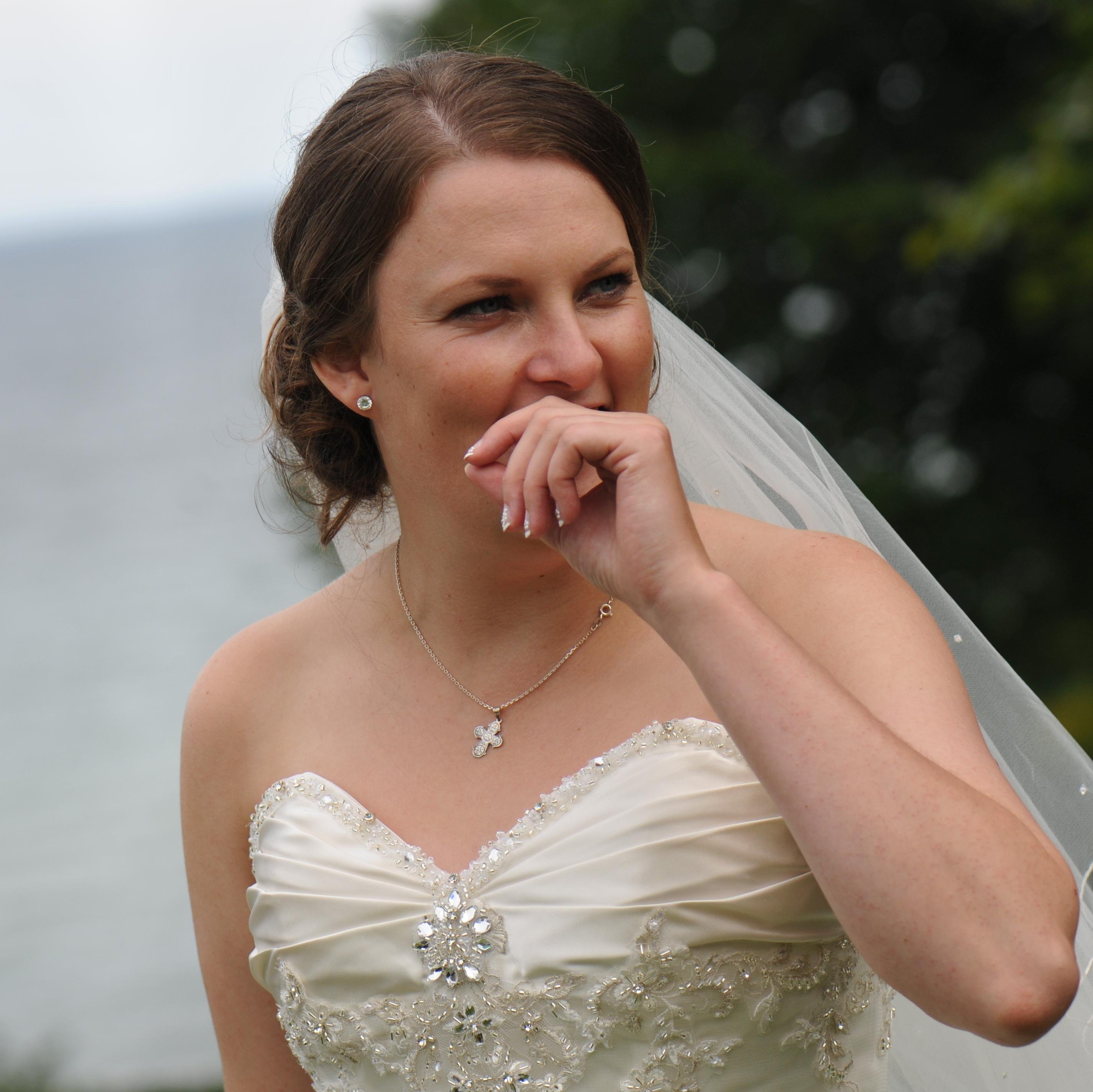 Wife, Mother, Role-player (the nerdy kind), Star Wars and Stargate fan, Booklover.