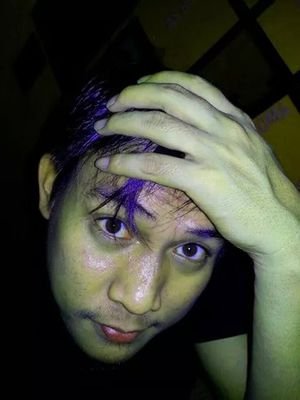 wahai para wanita kalau lh engkau ta' prnh ada
mungkin aq ta' kan prnh mnjdi sang pncinta sejati