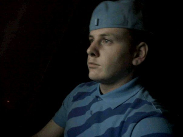 21 year young. ~FAMILYMAN :  Foootball Crazy!!