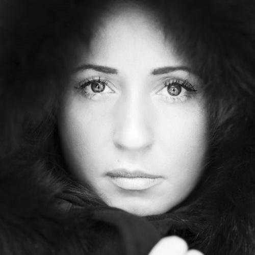Lily Tonico is a UK based songwriter and singer of soulful tunes...