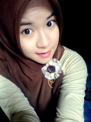 AsmaraniShummya's profile picture. 