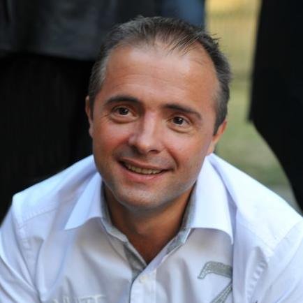 ceasy35's profile picture. 