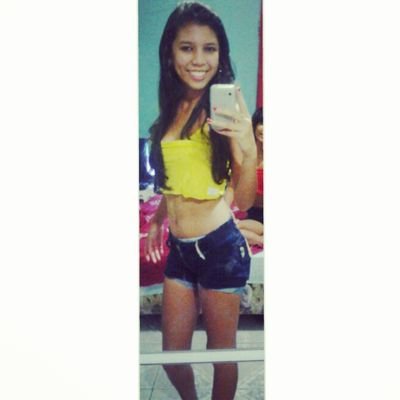 Eu encontro no teu sorriso mil motivos para o meu