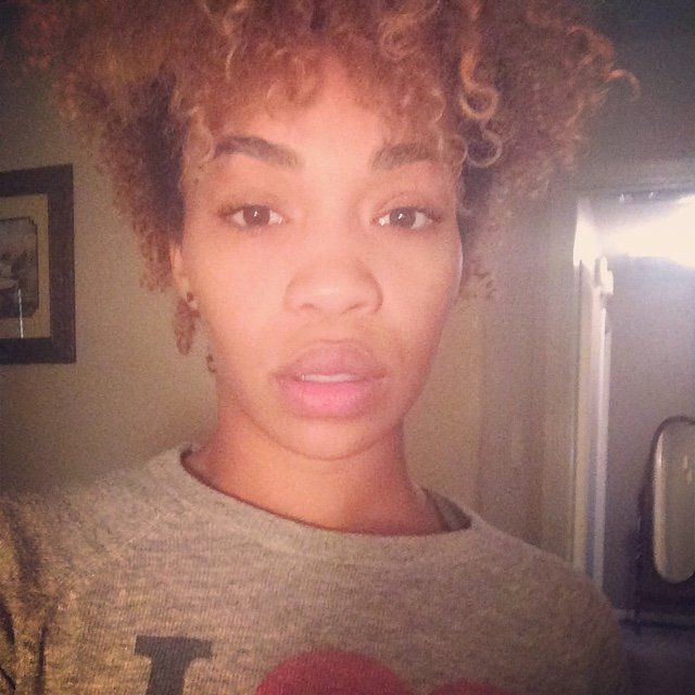 _faxyz's profile picture. unstable & irresistible 
IG: breonafay