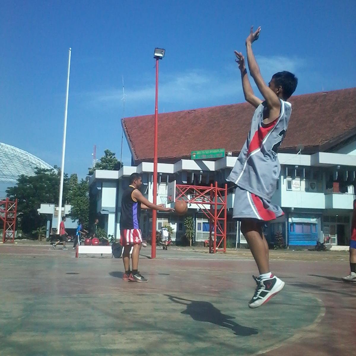 ♥JC|♥Parents|♥Brothers|♥TITL SKANEL |♥@Arsenal FC|♥Basketball|♥SOS|089680519511|Everything is Possible if We belive We can|Proud to Be A Gooner|10September1998