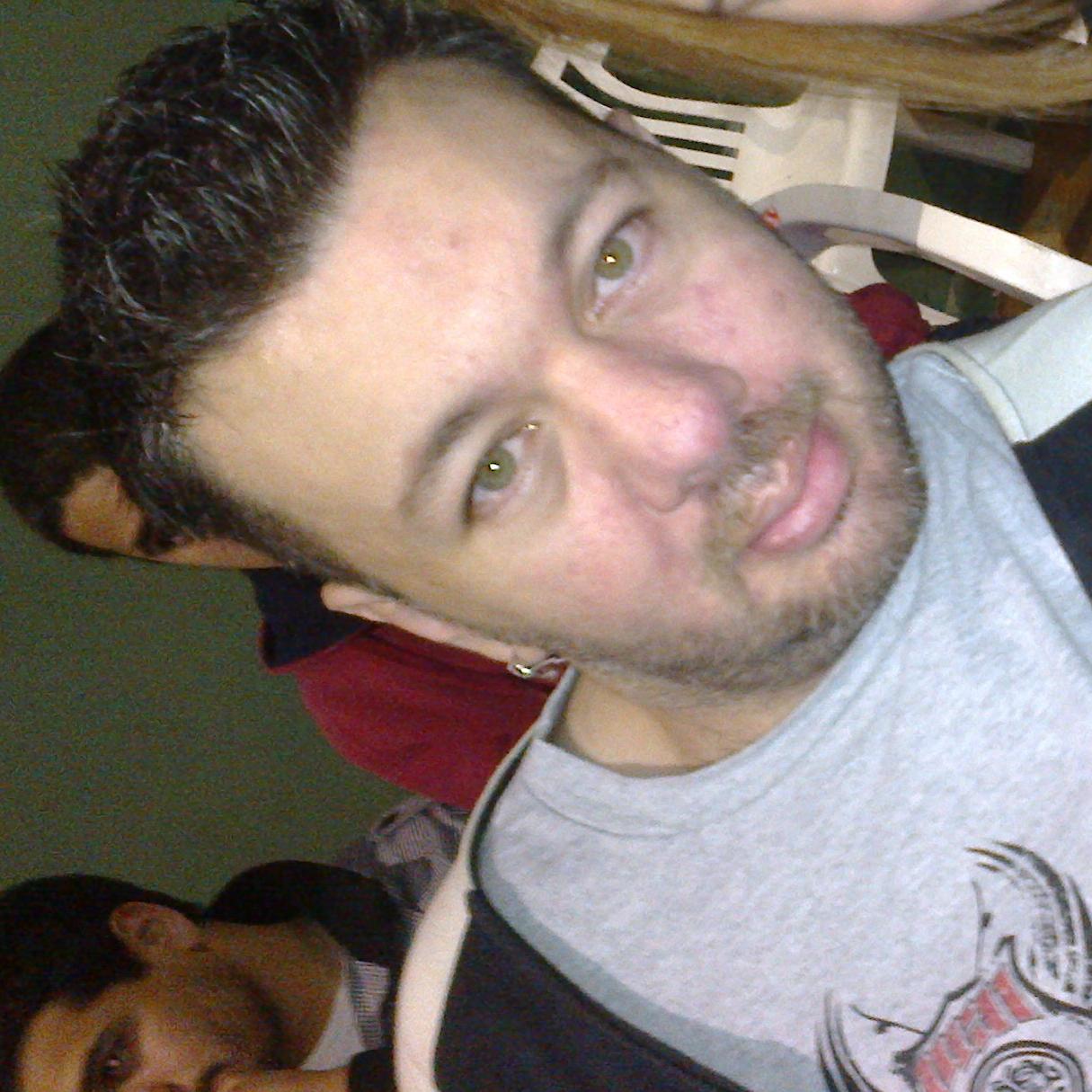 alguien normal que te va a gustar conocer.!!