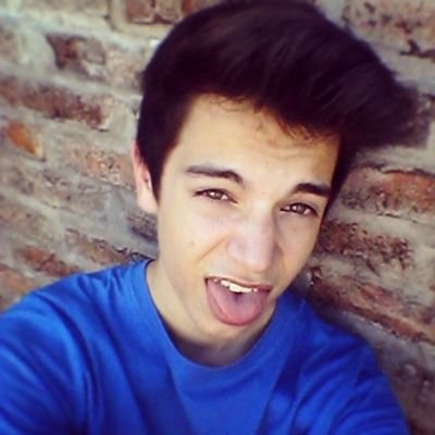 Paraná Entre Ríos. Boca, Julián Serrano, Oriana Sabatini y nada más.