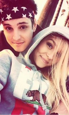 dagibeeliontv's profile picture. Heii Bienchen3 Instergram: hakunamatata_dagiliont  danke für 1100 auf inster! Ziel: das Dagi unt Timo mir folgen