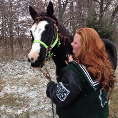 baylee_carter15's profile picture. 