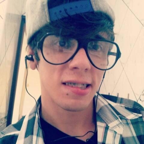 Meu nenêm, 26 de novembro de 2011 data importante né?  Ele é só da @vemkluu :3