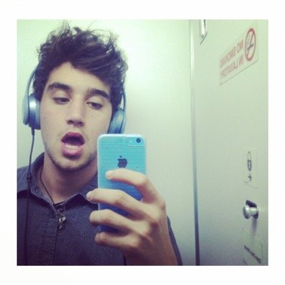 I just gave you a free follow DONT FOLLOW THIS ACC follow @janoskiansjaz and she will follow you back