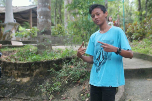 Ayuratna♥,18 maret 1999 di kota batam,