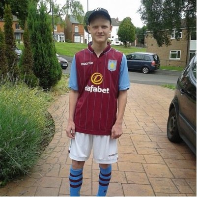 My Personal Twitter  
I Attend @BartleyGreen