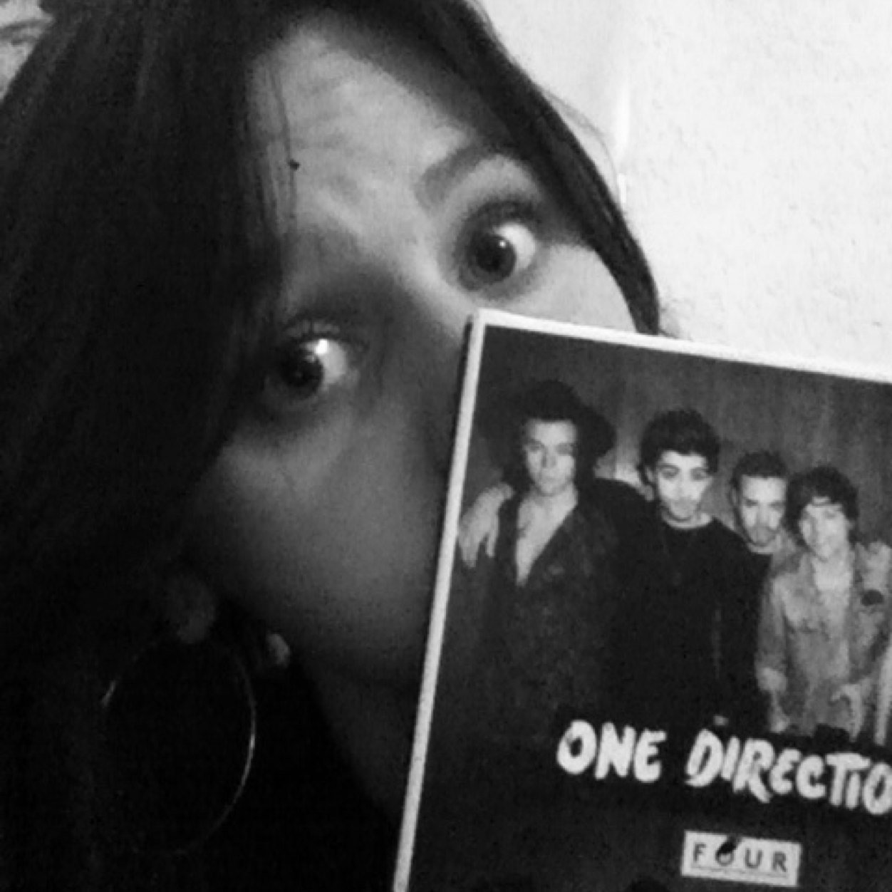 5SOS_1D_24's profile picture. I love ONE DIRECTION so much ! I can't imagine my life without them 3 If you love them like I Follow me :)