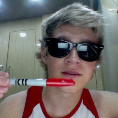 1d af -interests include: only carrots. 15yearsyoung i sweR omg #directioner #mahomie #belieber