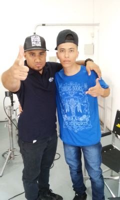 Mc Pery / http://t.co/SgZM8GakTW / CONTATO PARA SHOWS (015 9624-8808 ou 015 9657-5928) /                 http://t.co/M9e8j8Njmh…
