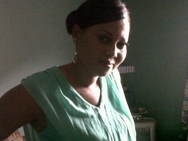 omolarachristi2's profile picture. 