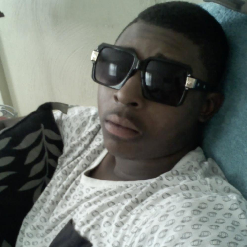 22 . Virgo '#Single #I Follow Back . #Tyshay #QuizzyQua #DezzoVARnB end of story