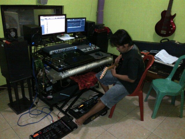 sulis_damar's profile picture. Anak Bengkel yg hobby audio @dapurdamar