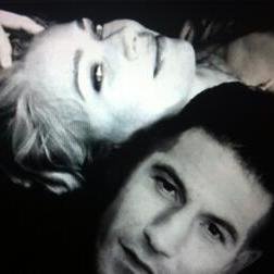 LoverOfAndrea's profile picture. Free follow from @AdamLovesAndrea.