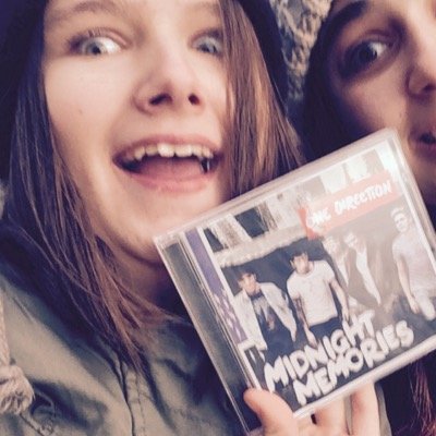 Olya, 14, directioner, меломан , люблю жрать