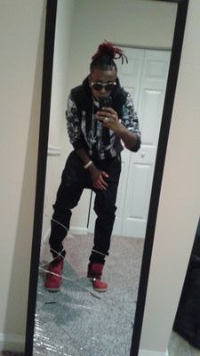 God first ! I don't set out to be different I set out to be me and people think its different ! #TEAMTATTED 
IG: love_hate_shit5