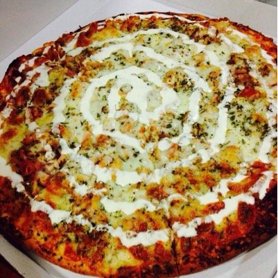 Holaaaa a todos... Este es el nuevo Twitter de LaLcuza . Queremos ir anunciando todas las promociones y ofertas para que estéis a la ultima.