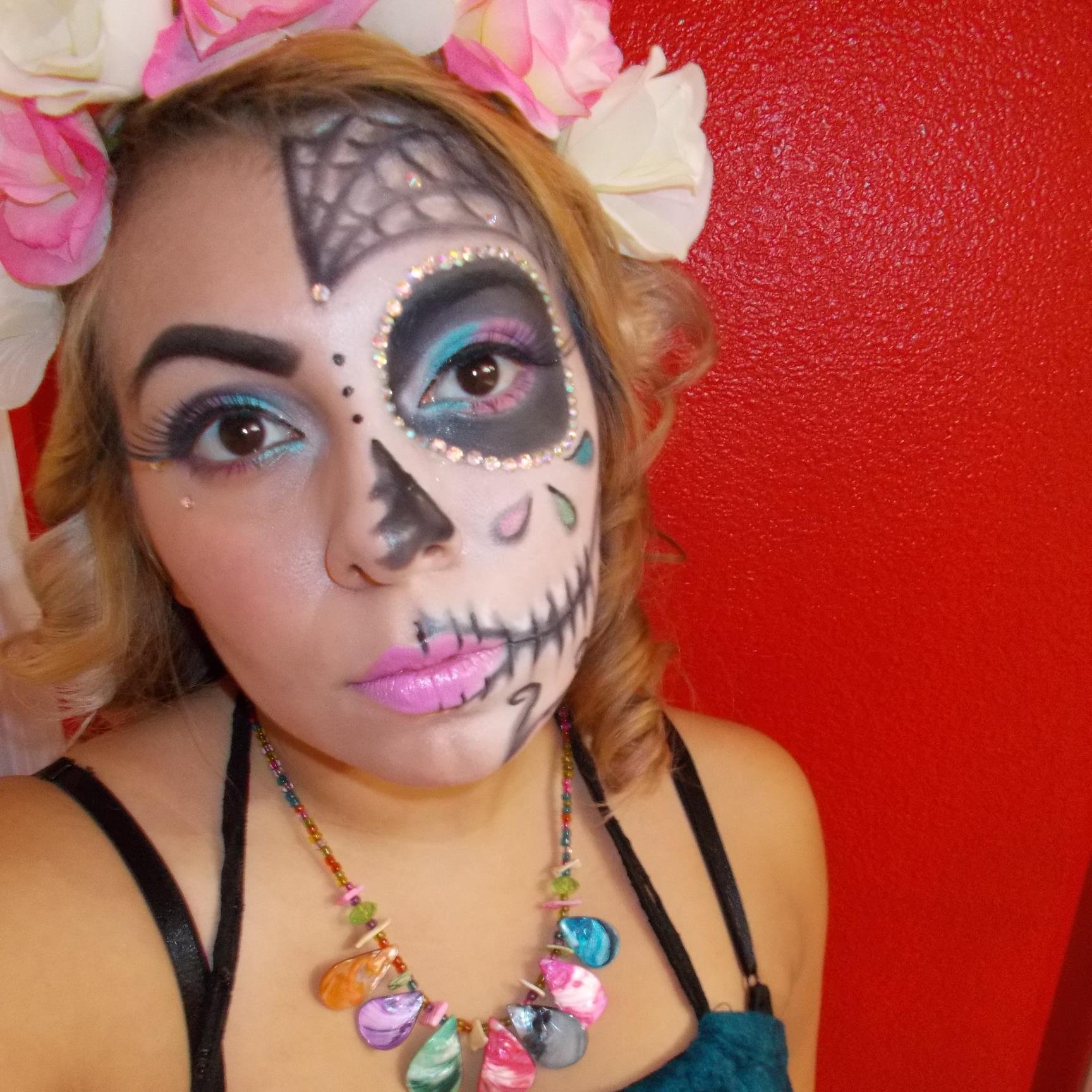 Artist,Fashion Designer,Cat Lady,Shop Owner,Student, Full time D.I.Yer