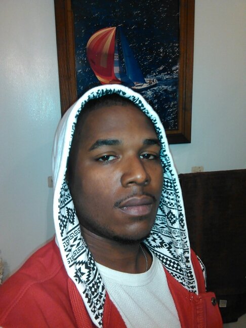 Picasso2987's profile picture. wat it do Picasso coming straight from tha chi...here 2 conduct grown man busines a sho tha world our talent #gmb fuckz wit us!! like us on Facebook @gmbent cal