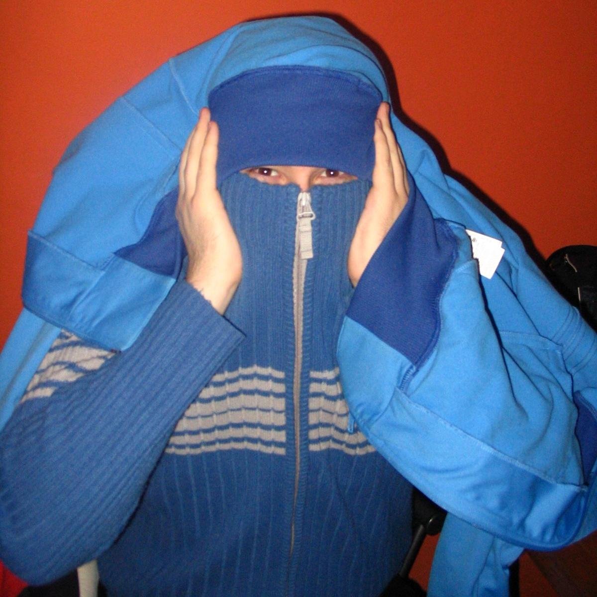 KarelKroupa's profile picture. Father of three, Husband, Director, SVJ manager, Lunatic soon... US cars.