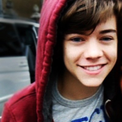 Hiiiiiiii. Looking for gammon, not splinters. ~ @Harry_Styles