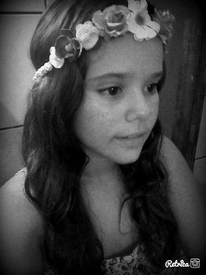 E pra dia sem cor,guarda chuva de flor✌