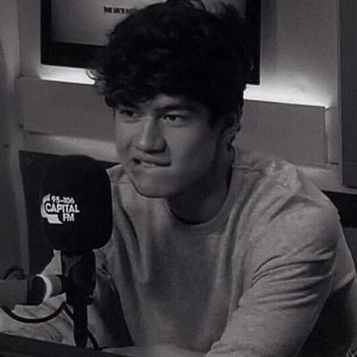 FREE FOLLOW GO FOLLOW @tumblrftmikey I FOLLOW BACK