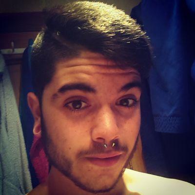 si la vida te da la espalda no te des la vuelta. rasta liphe siempre