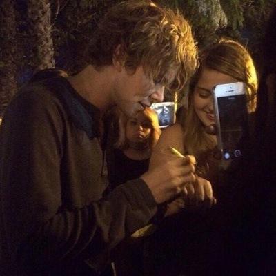 hiiii. im ashton and im part puppy. ☺️ - @brckenreccrds is all mine; dont even think about touching him  :-)